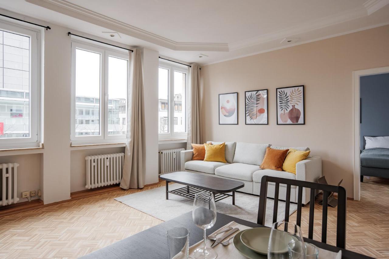 Flats 4 You, Moderne Naehe Hbf, Due-messe 20 Min, Netflix, Kueche * Duisburg