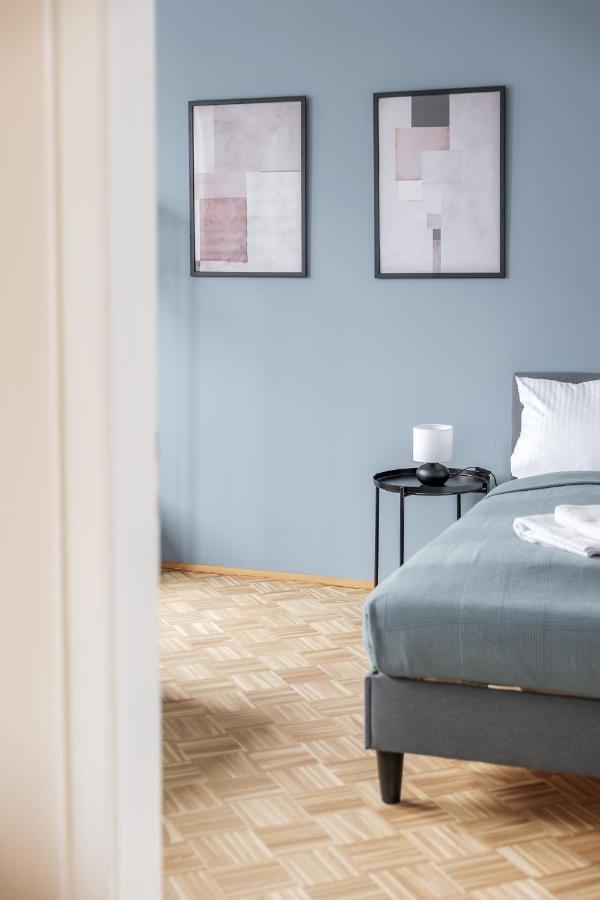 Flats 4 You, Moderne Naehe Hbf, Due-messe 20 Min, Netflix, Kueche Apartment *