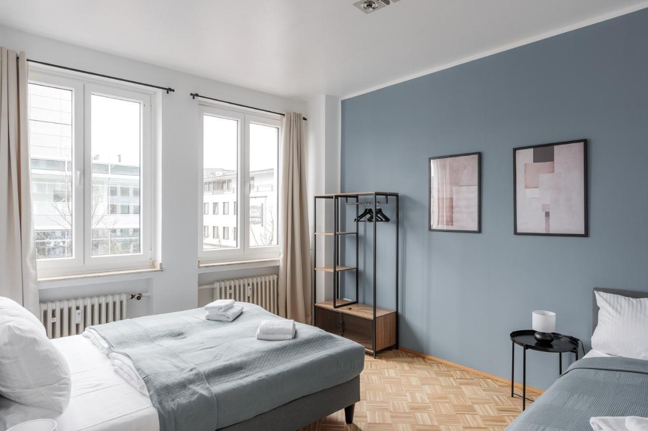 Flats 4 You, Moderne Naehe Hbf, Due-messe 20 Min, Netflix, Kueche Apartment Duisburg