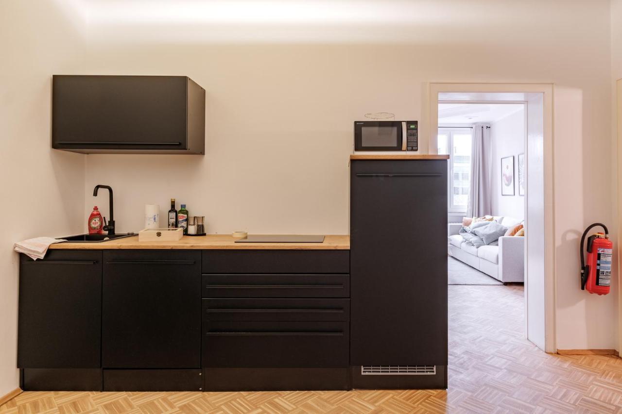 Flats 4 You, Moderne Naehe Hbf, Due-messe 20 Min, Netflix, Kueche * Duisburg