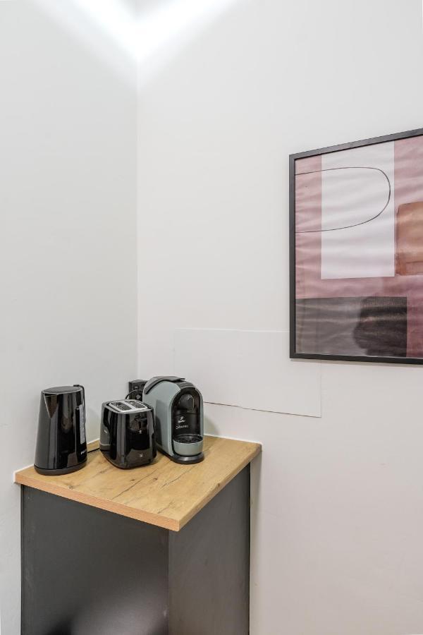Apartment Flats 4 You, Moderne Naehe Hbf, Due-messe 20 Min, Netflix, Kueche